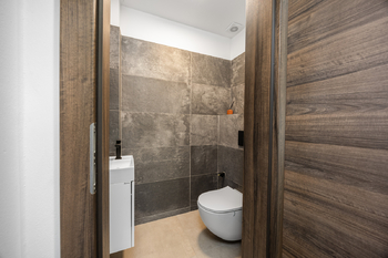 Prodej domu 240 m², Nučice