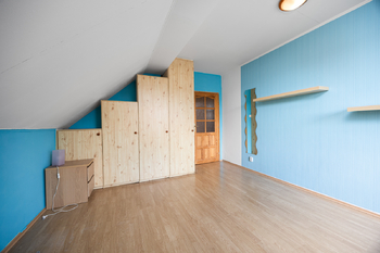 Prodej domu 240 m², Nučice