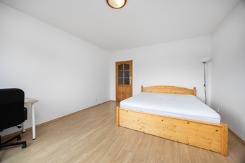 Prodej domu 240 m², Nučice