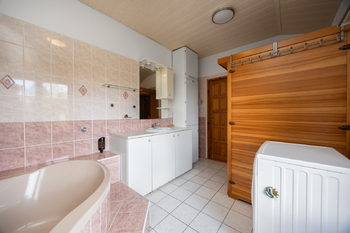 Prodej domu 240 m², Nučice