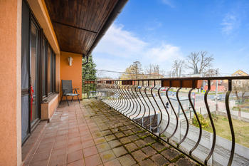 Prodej domu 240 m², Nučice