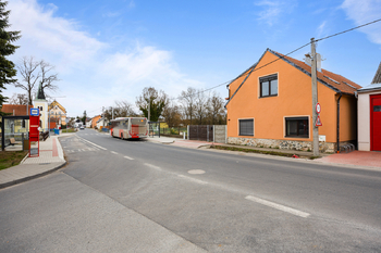 Prodej domu 240 m², Nučice