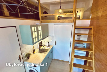 Prodej bytu 1+kk v osobním vlastnictví 25 m², Praha 5 - Smíchov