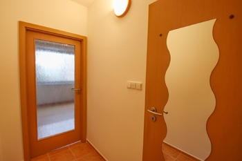 předsíň - Pronájem bytu 2+kk v osobním vlastnictví 37 m², České Budějovice