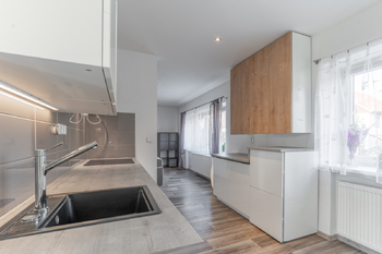 Prodej domu 245 m², Bělušice