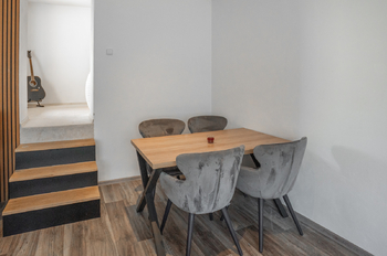 Prodej domu 245 m², Bělušice