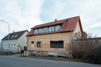 Prodej domu 245 m², Bělušice