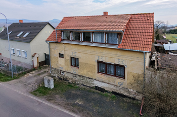 Prodej domu 245 m², Bělušice
