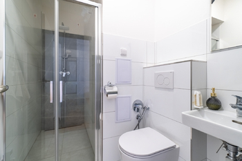 Pronájem bytu 4+1 v osobním vlastnictví 120 m², Praha 1 - Nové Město