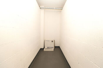 Sklepní kóje - Pronájem bytu 3+kk v osobním vlastnictví 72 m², Praha 9 - Vysočany