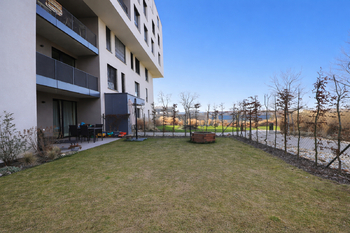 Zahrada - Pronájem bytu 3+kk v osobním vlastnictví 72 m², Praha 9 - Vysočany