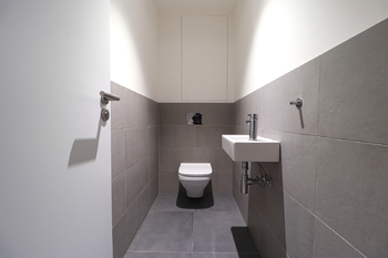 WC - Pronájem bytu 3+kk v osobním vlastnictví 72 m², Praha 9 - Vysočany