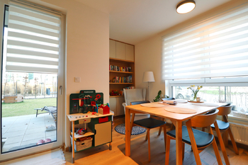 Obývací pokoj + kk - Pronájem bytu 3+kk v osobním vlastnictví 72 m², Praha 9 - Vysočany