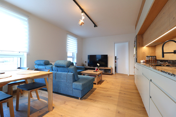 Obývací pokoj + kk - Pronájem bytu 3+kk v osobním vlastnictví 72 m², Praha 9 - Vysočany