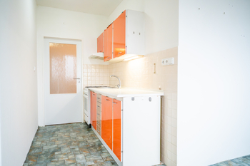 Prodej bytu 2+1 v osobním vlastnictví 63 m², Hradec Králové