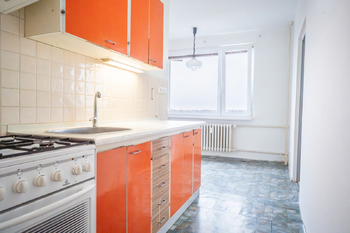 Prodej bytu 2+1 v osobním vlastnictví 63 m², Hradec Králové