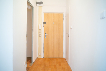 Prodej bytu 2+1 v osobním vlastnictví 63 m², Hradec Králové