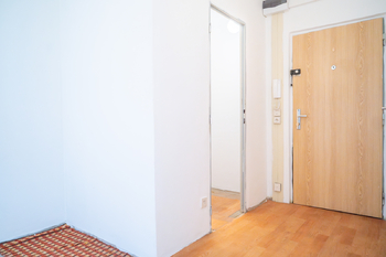 Prodej bytu 2+1 v osobním vlastnictví 63 m², Hradec Králové