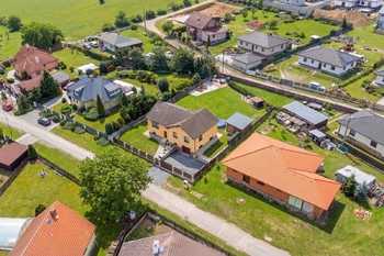 Prodej domu 204 m², Dlouhá Lhota