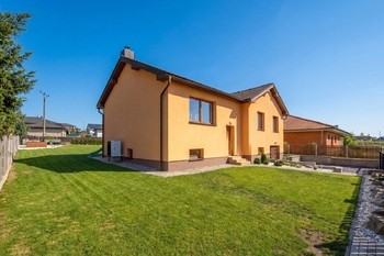 Prodej domu 204 m², Dlouhá Lhota