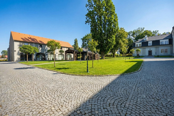 Prodej domu 204 m², Dlouhá Lhota