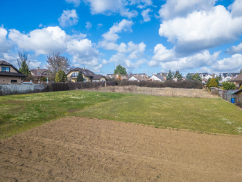 Prodej pozemku 1296 m², Horoměřice
