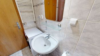 Prodej bytu 1+kk v osobním vlastnictví 32 m², Praha 10 - Strašnice