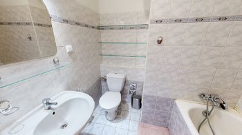 Prodej bytu 1+kk v osobním vlastnictví 32 m², Praha 10 - Strašnice