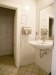 Pronájem kancelářských prostor 28 m², Praha 1 - Malá Strana