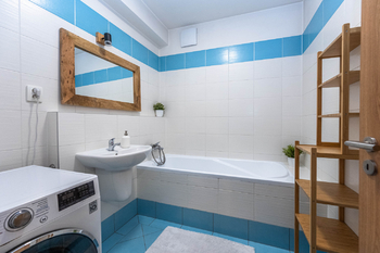 Prodej bytu 3+kk v osobním vlastnictví 97 m², Praha 10 - Hostivař