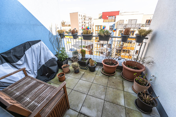 Prodej bytu 3+kk v osobním vlastnictví 97 m², Praha 10 - Hostivař