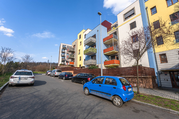 Prodej bytu 3+kk v osobním vlastnictví 97 m², Praha 10 - Hostivař