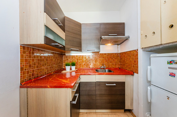 Prodej bytu 1+kk v osobním vlastnictví 37 m², Praha 9 - Prosek