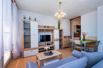Prodej bytu 1+kk v osobním vlastnictví 37 m², Praha 9 - Prosek