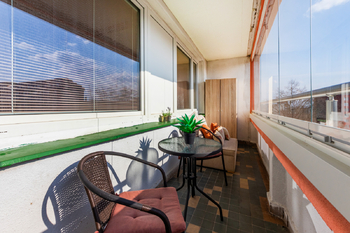 Prodej bytu 1+kk v osobním vlastnictví 37 m², Praha 9 - Prosek