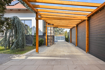 Prodej domu 285 m², Čestlice