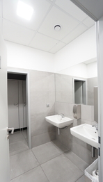 Pronájem kancelářských prostor 200 m², Praha 9 - Vysočany