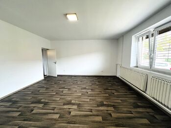 Pronájem bytu 2+1 v osobním vlastnictví 75 m², Bzenec