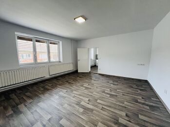 Pronájem bytu 2+1 v osobním vlastnictví 75 m², Bzenec