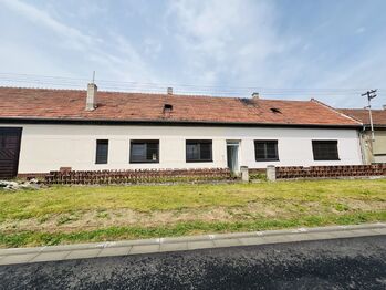 Pronájem bytu 2+1 v osobním vlastnictví 75 m², Bzenec