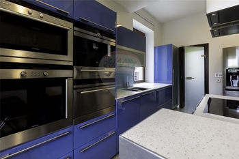 Prodej domu 860 m², Příbor