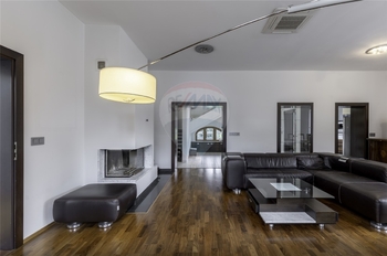 Prodej domu 860 m², Příbor