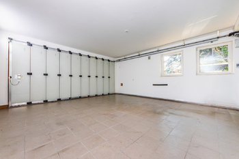 Prodej kancelářských prostor 433 m², Praha 10 - Benice