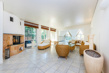 Prodej kancelářských prostor 433 m², Praha 10 - Benice