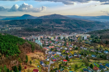 Prodej pozemku 1240 m², Děčín