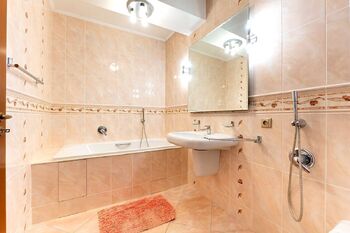 Prodej domu 200 m², Česká Kamenice