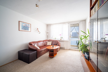 Prodej bytu 4+1 v osobním vlastnictví 96 m², Praha 9 - Vinoř