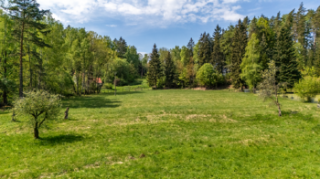 Prodej pozemku 5335 m², Cvikov