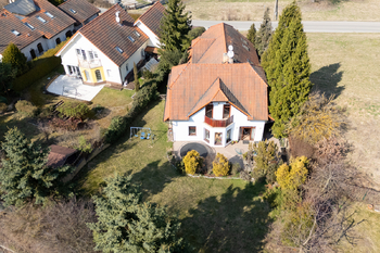 Prodej bytu 6 a více v osobním vlastnictví 347 m², Tuchoměřice