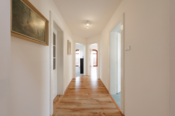 Prodej bytu 6 a více v osobním vlastnictví 347 m², Tuchoměřice